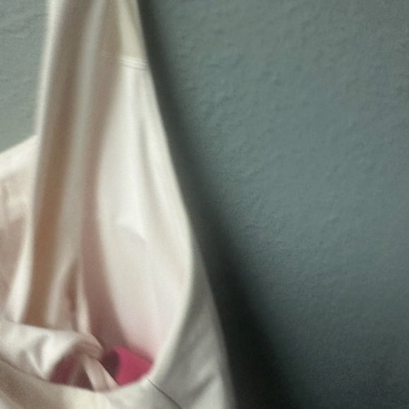 Sports Bra - Picture 4 of 7